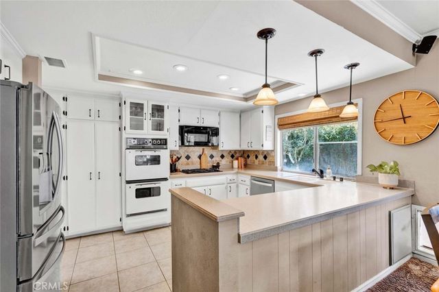 15 Whistling Swan, Irvine, CA 92604