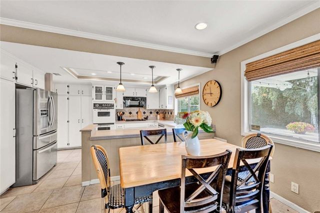 15 Whistling Swan, Irvine, CA 92604