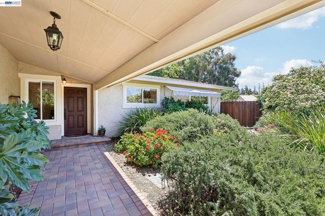 5538 Charlotte Way, Livermore, CA 94550