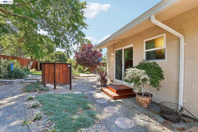 5538 Charlotte Way, Livermore, CA 94550