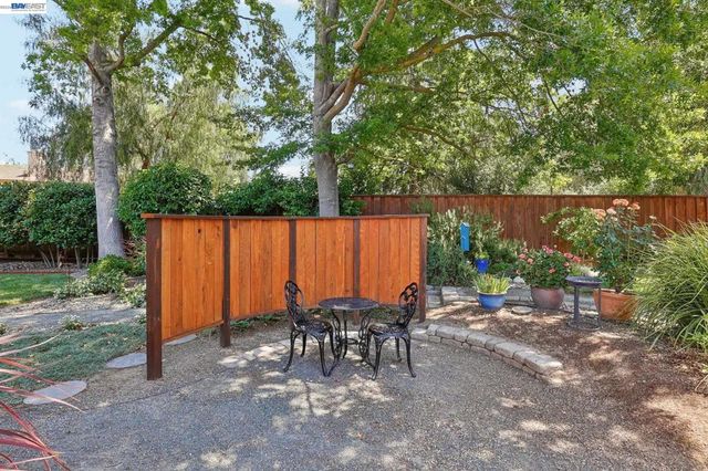 5538 Charlotte Way, Livermore, CA 94550
