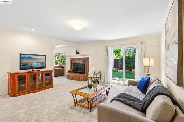 5538 Charlotte Way, Livermore, CA 94550