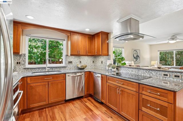 5538 Charlotte Way, Livermore, CA 94550
