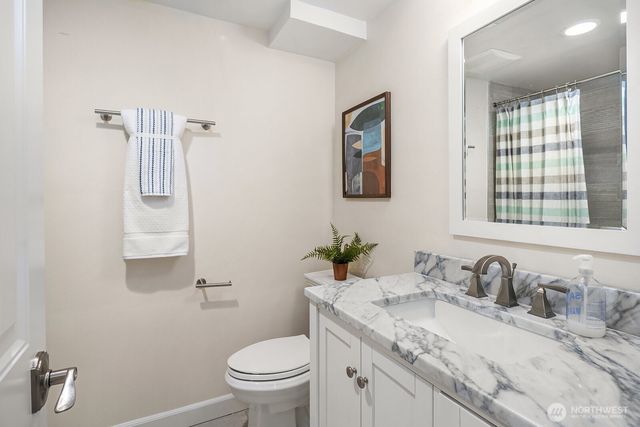 2650 79th Avenue NE, Medina, WA 98039