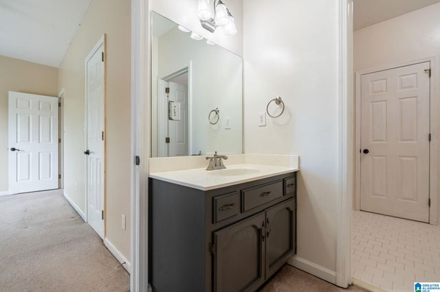 4700 EAGLE WOOD COURT, Birmingham, AL 35242