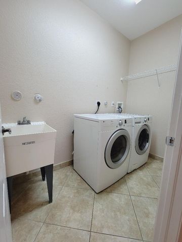 2620 Sandy Cay, West Palm Beach, FL 33411