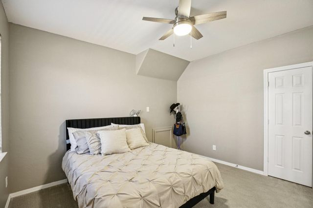 17226 Elverson Oaks Drive, Tomball, TX 77377