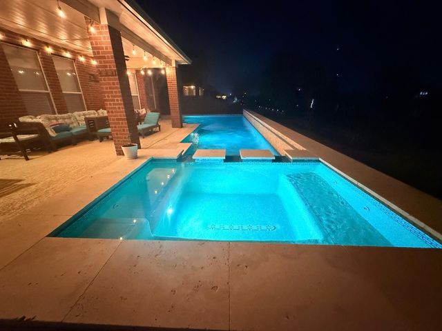 17226 Elverson Oaks Drive, Tomball, TX 77377