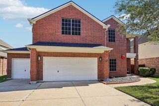17226 Elverson Oaks Drive, Tomball, TX 77377