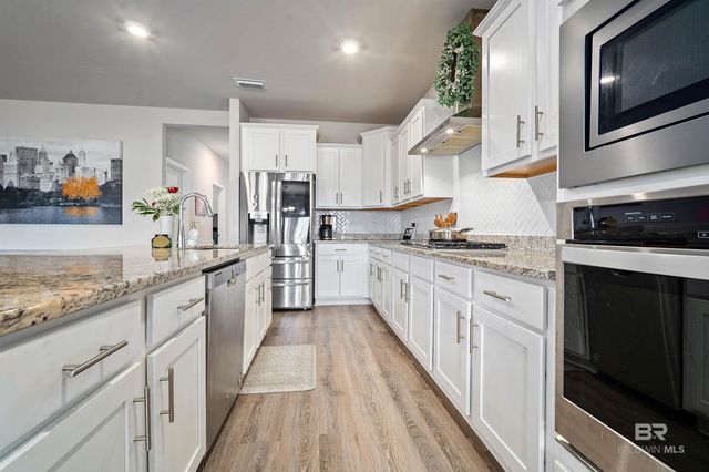 12891 Kaieteur Falls Avenue, Fairhope, AL 36532