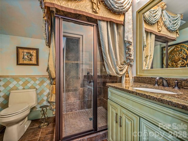 161 Chattooga Run, Hendersonville, NC 28739