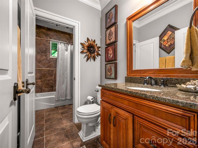 161 Chattooga Run, Hendersonville, NC 28739