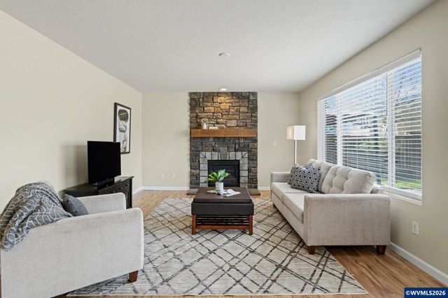 218 Derby St SE, Albany, OR 97322