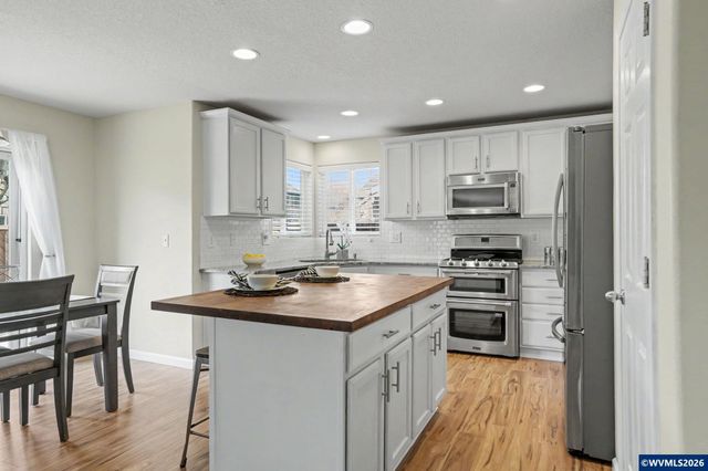 218 Derby St SE, Albany, OR 97322