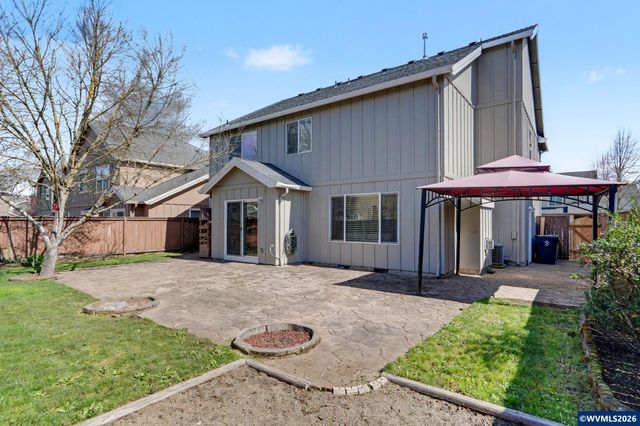 218 Derby St SE, Albany, OR 97322