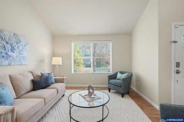 218 Derby St SE, Albany, OR 97322