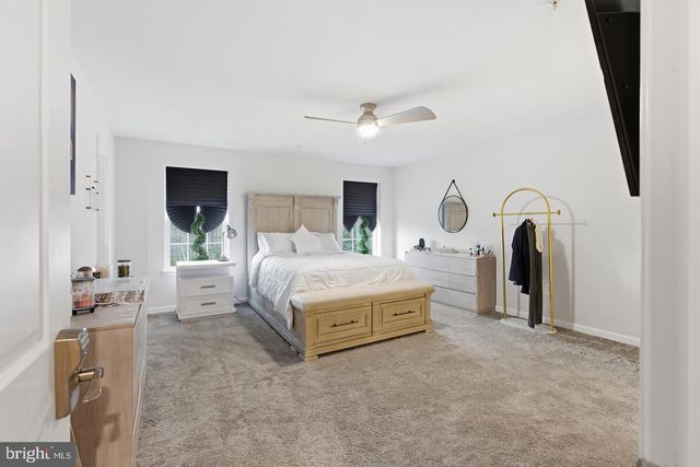 10414 JOHN GLENN ST, Lanham, MD 20706
