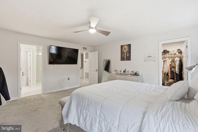 10414 JOHN GLENN ST, Lanham, MD 20706