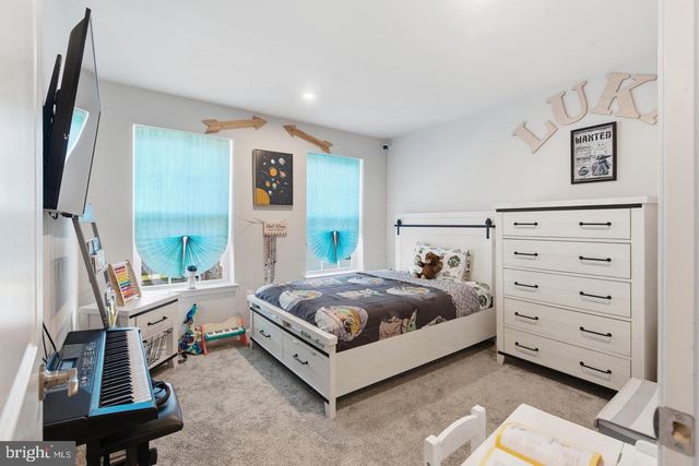 10414 JOHN GLENN ST, Lanham, MD 20706