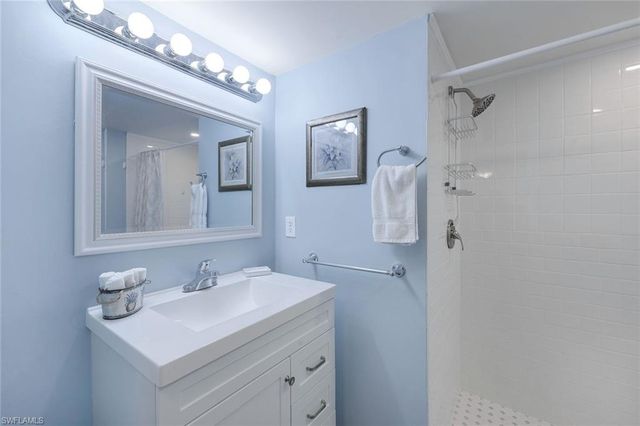 1275 Wildwood Lakes BLVD # 103, Naples, FL 34104