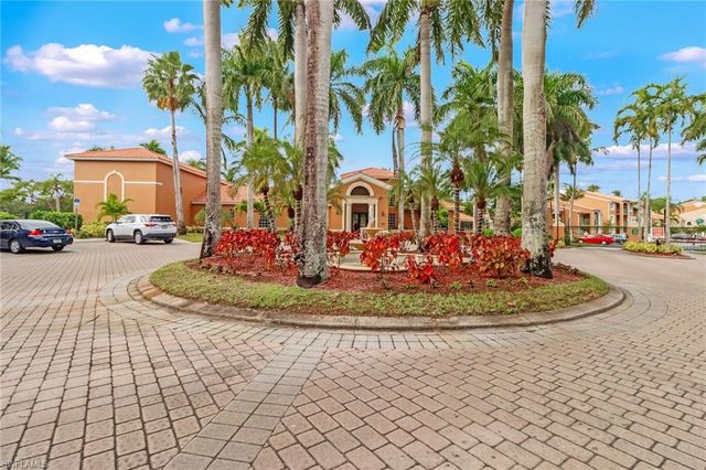 1275 Wildwood Lakes BLVD # 103, Naples, FL 34104
