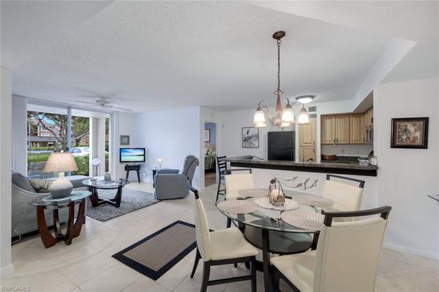 1275 Wildwood Lakes BLVD # 103, Naples, FL 34104