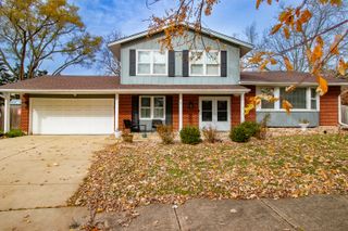7 Purchase Court, Bolingbrook, IL 60440