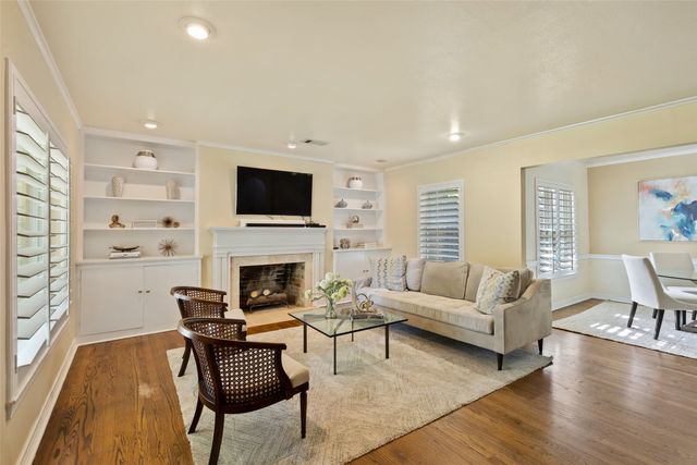 6931 Bob O Link Drive, Dallas, TX 75214