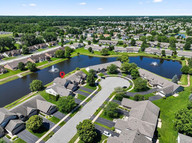 1245 Auburn Meadow Lane, Schererville, IN 46375