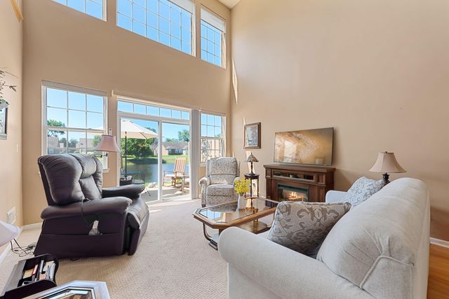 1245 Auburn Meadow Lane, Schererville, IN 46375