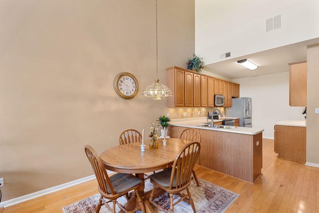 1245 Auburn Meadow Lane, Schererville, IN 46375