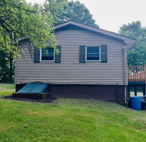 624 Breezy Hill Road, Barton, VT 05822