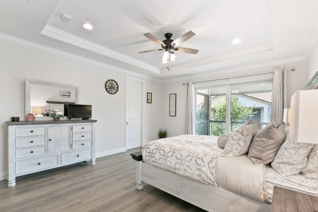 15862 Binks Pointe Terrace, Wellington, FL 33414