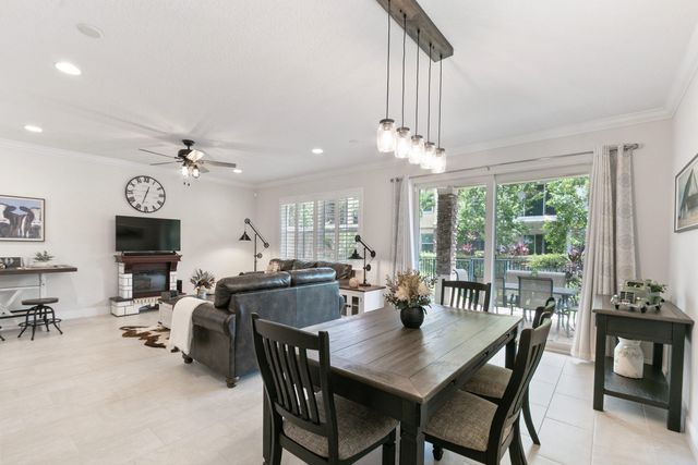 15862 Binks Pointe Terrace, Wellington, FL 33414