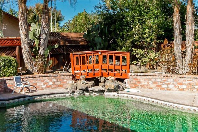 2425 Becker Court, Modesto, CA 95358