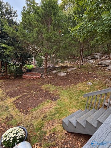 1801 Blevins Ridge Drive, Huntsville, AL 35802