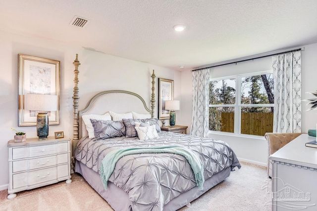 6524 Firefly Dr, Milton, FL 32583