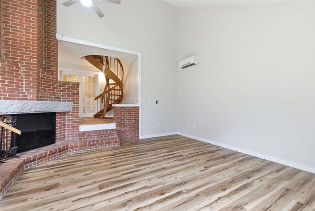 21 Fells Way Unit B, Laconia, NH 03246