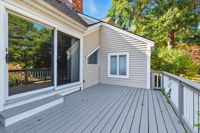 21 Fells Way Unit B, Laconia, NH 03246
