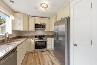 21 Fells Way Unit B, Laconia, NH 03246