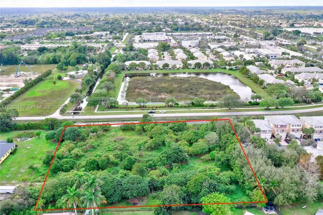 76 SW Ave, Davie, FL 33314