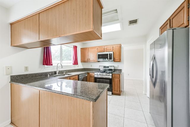 7063 River Garden Drive, Houston, TX 77095