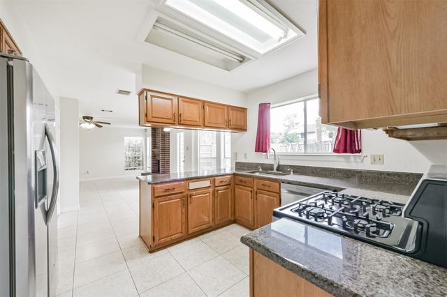 7063 River Garden Drive, Houston, TX 77095