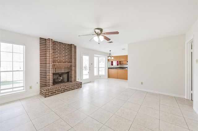 7063 River Garden Drive, Houston, TX 77095