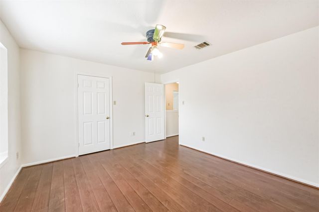 7063 River Garden Drive, Houston, TX 77095