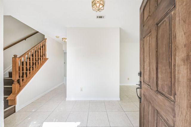 7063 River Garden Drive, Houston, TX 77095