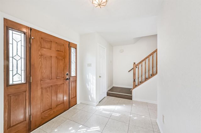 7063 River Garden Drive, Houston, TX 77095