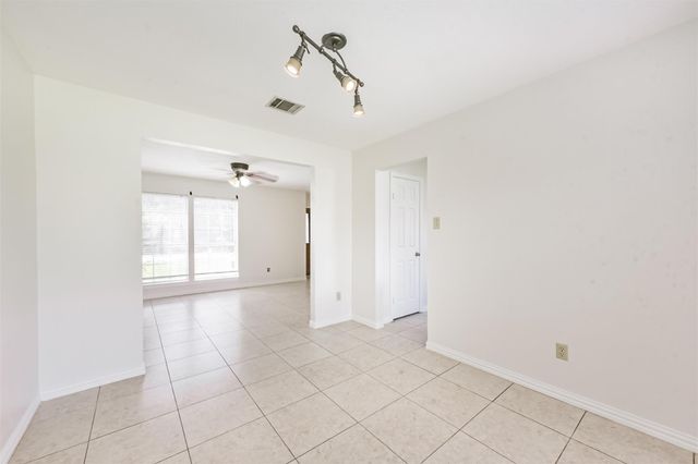 7063 River Garden Drive, Houston, TX 77095