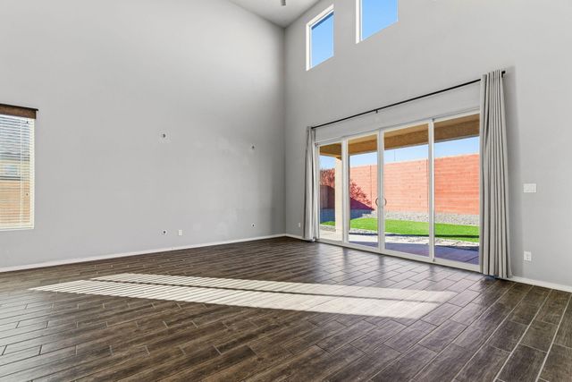 3513 Llano Vista Loop NE, Rio Rancho, NM 87124