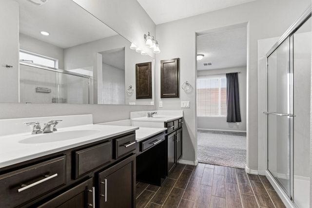 3513 Llano Vista Loop NE, Rio Rancho, NM 87124